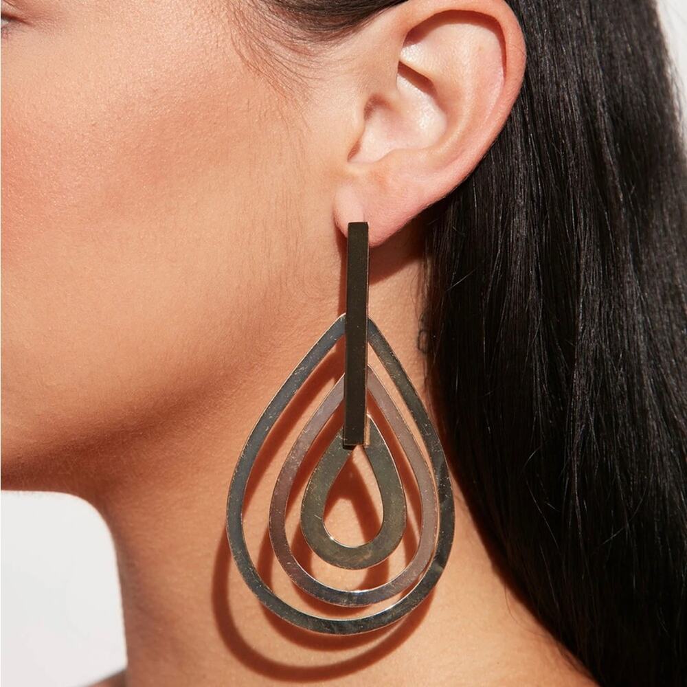 Fashion Nova Gold Tone Layered Teardrop Earrings NWT
